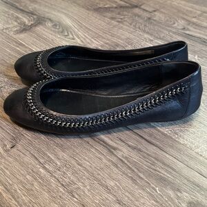 Elie Tahari Black Flats with Decorative Stitching